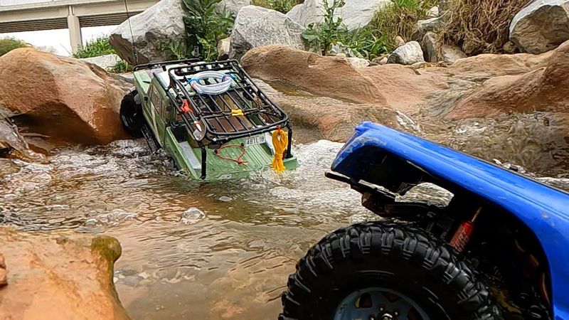 RC CRAWLER 🏁 Extreme RIVER 4x4 off Road RIVER [ SLOW CRAWL VIDEO ] Scale 1/10