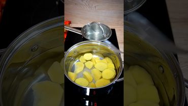 А вы и не знали эти приёмы! Как приготовить по-настоящему вкусное картофельное пюре