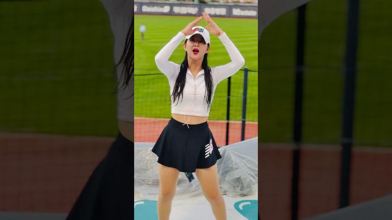 찌나뇽 허경민 응원가 #김진아 #김진아치어리더#ktwiz #kt위즈 #kt위즈치어리더