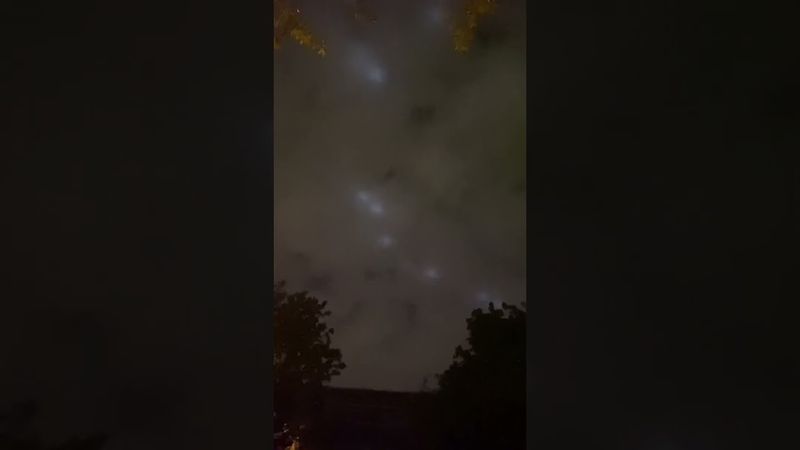 Вот ОНИ и прилетели 👽🛸