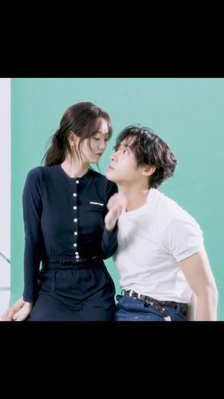 Ngồi trên đùi và đụng hờ tay 🥺  #headoverheels #nguulangchucnu #chooy...