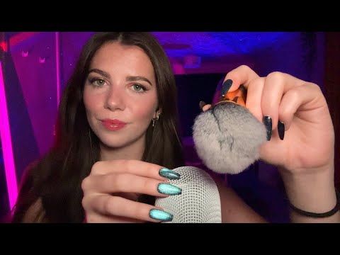 ASMR | Slow hand movements and mouth sounds + Face Brushing 💗