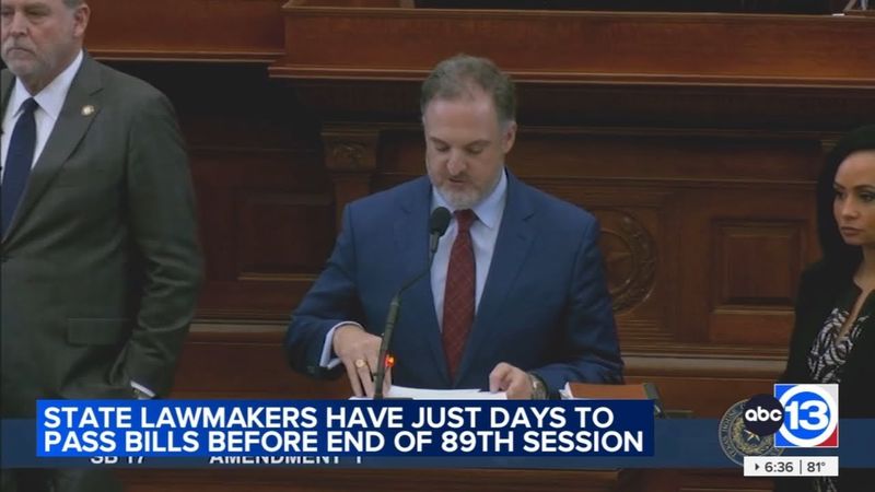 Texas will require public school classrooms to display Ten Commandments