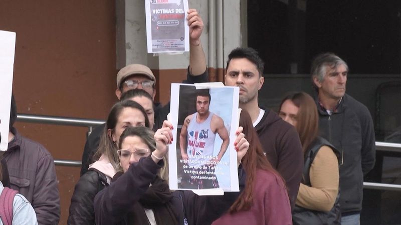 В Аргентине семьи пациентов, умерших после применения фентанила, вышли с протестом
