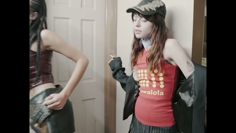 HIT & RUN - MOWALOLA