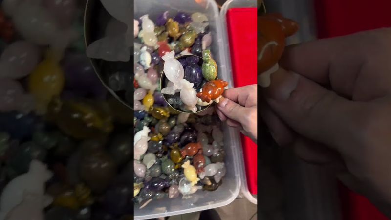 Crystal confettis for Gloria💗 #crystals #crystalshop #crystalwholesaler #crystalrings