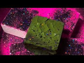 Fresh Dyed & Plain Chalk with Pink Pigment 