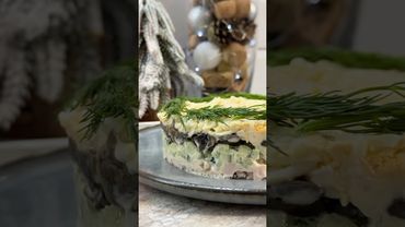 Салат в копилку для новогоднего стол🎄#рецептынакаждыйдень #новогоднийстол #закусканапраздничныйстол