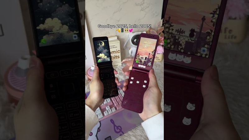 Goodbye 2025, hello 2000s! 🥹✨ #flipphone #y2k #retro