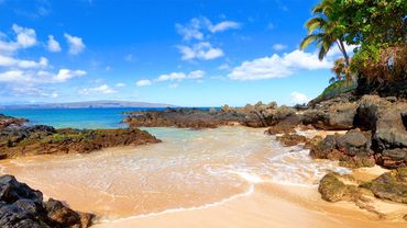 Happy Place: 3 Hours of Maui's Magical "Secret Cove" Beach