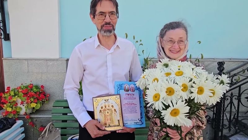 В Екатеринбурге были отмечены семьи прихожан, которые прожили в браке более 25 лет