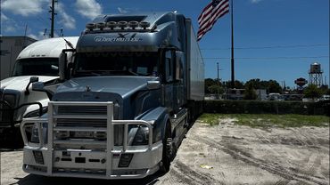 Дальнобой США.. Космические цены на запчасти.. Замена крана уровня пола..