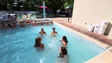 PRIMO GIORNO A RICCIONE 🚀 potenziamento in PISCINA 🏊🐙 #ginnastica #ginnasticaartistica #trip