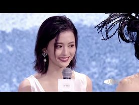 BTS｜【鹅剧派对】闫妮秦海璐手拿“罪名状”介绍角色【五个失踪的少年】