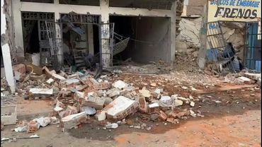 At least three injured, dozens of homes damaged by dynamite attack in Peru | AFP