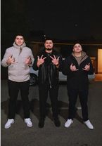 отмечай свое трио)😁