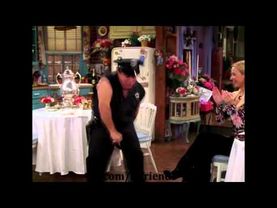 Стриптизер на пенсии Дени де Вито