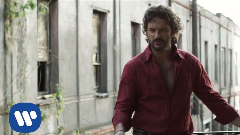 Ricardo Arjona - Mi País (Official Video)