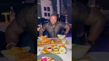 That’s mean steak @se7enhtx  🥩😡3300 Kirby DrUnit BHouston, TX  77098 #biggroove #shorts #dance