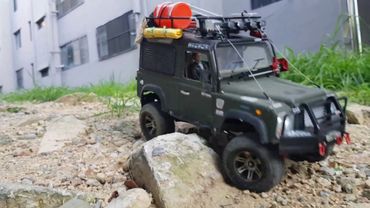RC4WD D90 Land Rover Defender Neighbors RUN