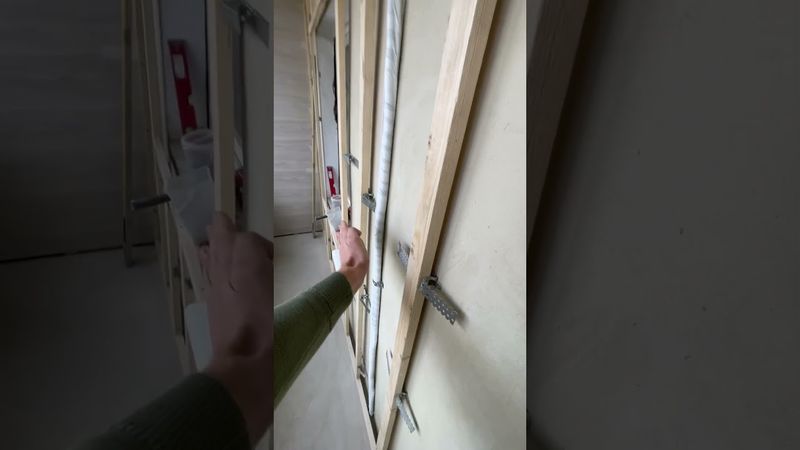 Отдела балкона ламинатом #отделкабалкона #ремонтбалкона #теплыйбалкон