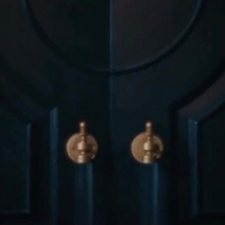 he rlly knows the perfect time to activate his seductive card 🥵 #bb0u...