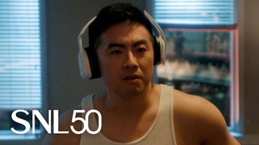 Bowen's Still Straight - SNL