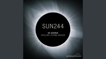 Flying Saucer (Extended Mix)