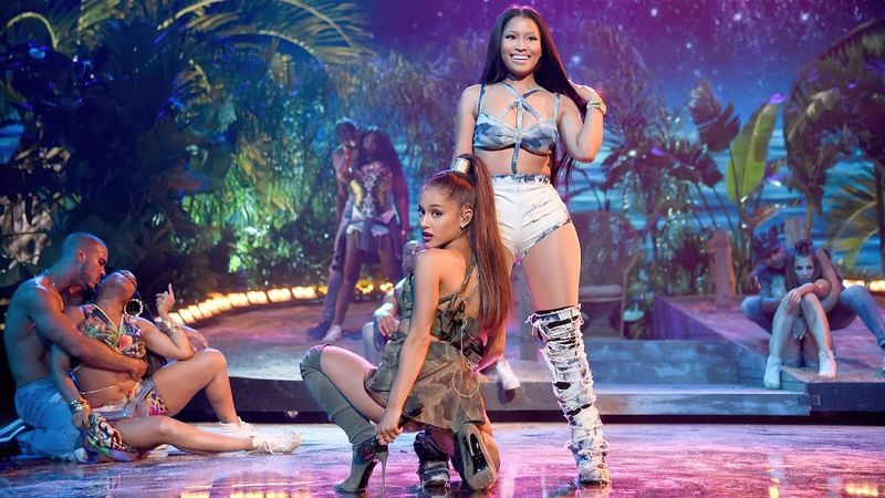 Ariana Grande & Nicki Minaj - Side To Side (Live on American Music Awards) 4K