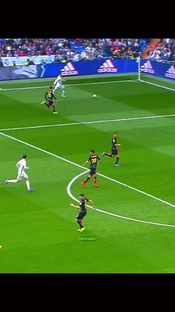 Ronaldo's skills at Real Madrid 🤯😍#ronaldo #thegoat #skills #realmadr...