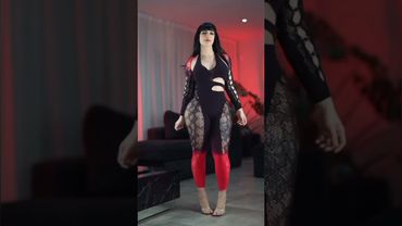 Demon Mika🪔 The Curvy Gothic Model Redefining Confidence - Plus size Model Biography