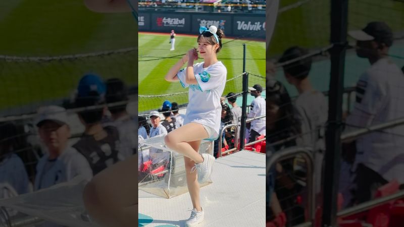 이날 날씨도 좋고 봉공이 옷도 예쁘고 서윤님도 귀여웠다#이서윤 #이서윤치어리더#ktwiz #kt위즈 #kt위즈치어리더