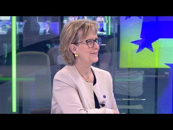 European Commissioner Maria L Albuquerque advocates for investing in savings with risk