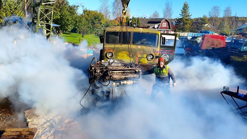 Дизель 525 сил с хранения / Первый запуск танкового V12