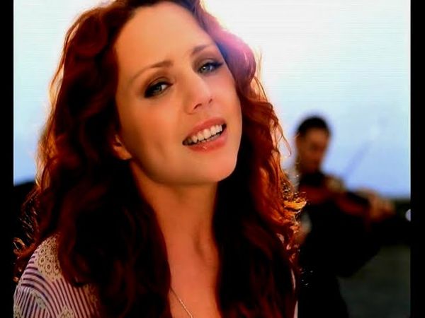 МакSим - На радиоволнах (официальный клип)