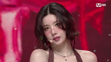 권은비 - Hello Stranger #엠카운트다운 EP.885 | Mnet 250424 방송