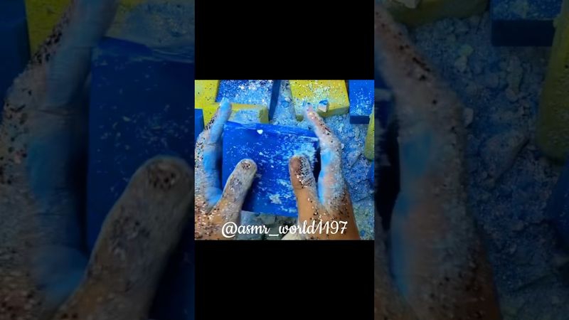 Vivid Blue #oddlysatisfying #relax #satisfying #dusty #experiment #viralvideo #gymchalkasmr #asmr