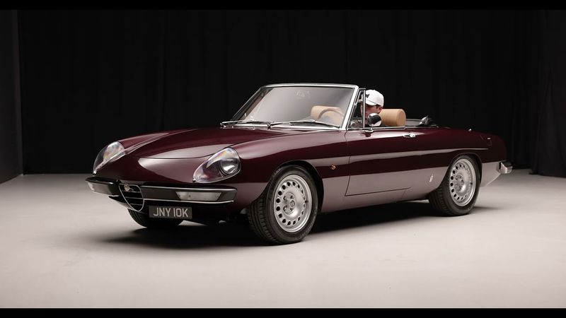 3.0L Busso V6–Powered 1972 Alfa Romeo Spider-R by Alfaholics | Functions