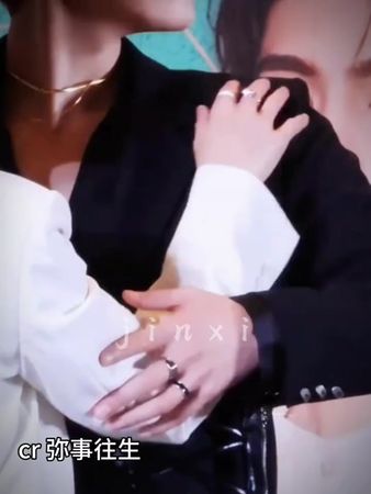 🌚🌚#meetyouattheblossom #wangyuankai #lileleslie #bl 