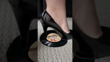 High Heels Crush a Record