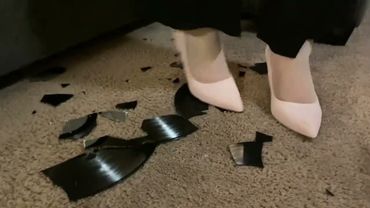 Pink high heels crushing a record