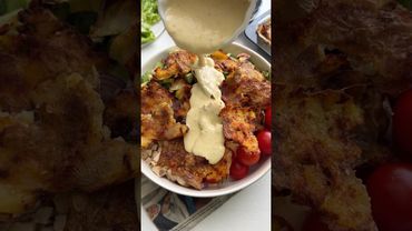 Вот самый вкусный! Оливье нервно стоит в сторонке)