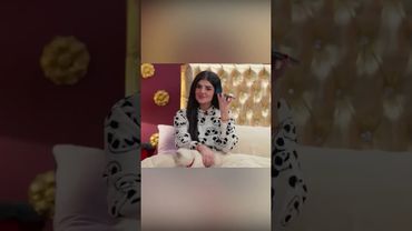 الرومانسية مو كذا يا عامر 🤣😂