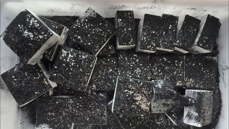 Plain Soft Chalk Under Black Powder!