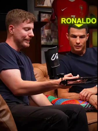 Ronaldo reacts to Ronaldo jr VS IshowSpeed..😂