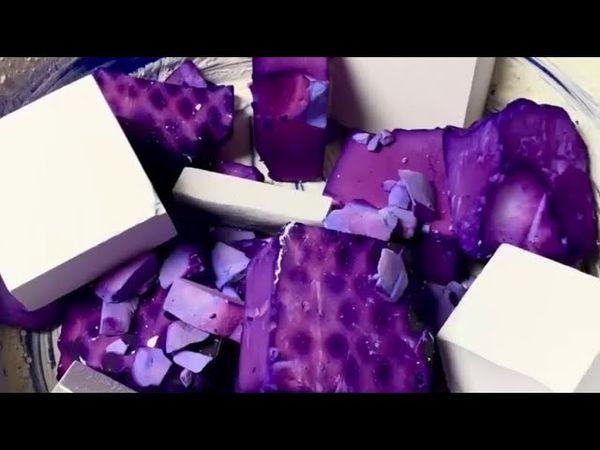 Purple Dyed & White Plain Fresh Chalk