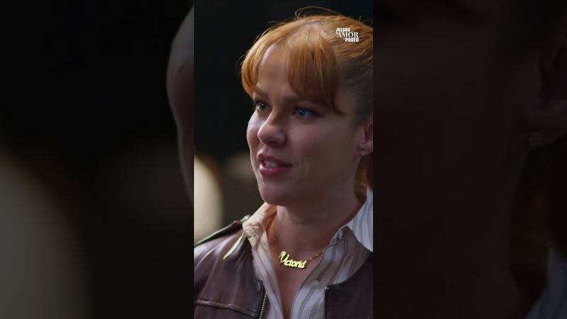 Victoria confronta a Joaquín por sus sospechas de infidelidad #JuegosdeAmoryPoder #Uninovelas