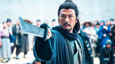 Император приказал кaзнить бомжа, не зная что он самый сильный воин в Древнем Китае [пересказ]