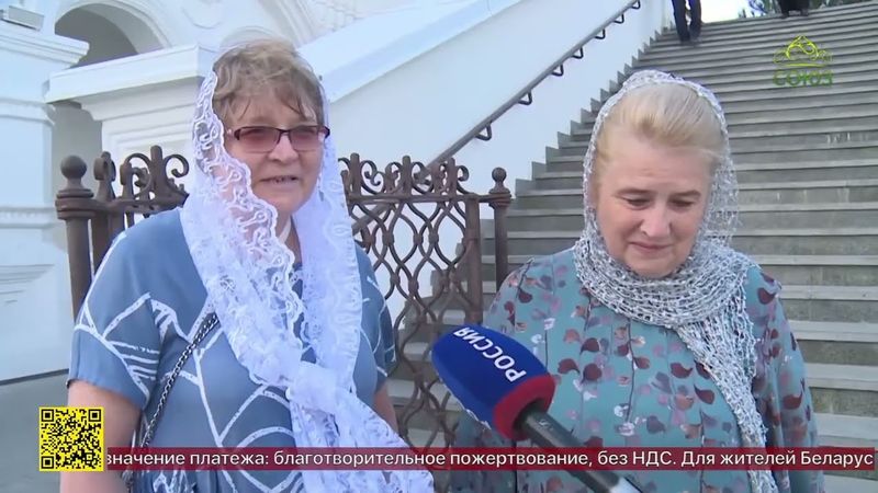 Верующие Астрахани встретили престольный праздник в Успенском кафедральном соборе