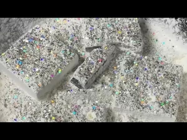 Dyed & Plain Chalk with Cornstarch